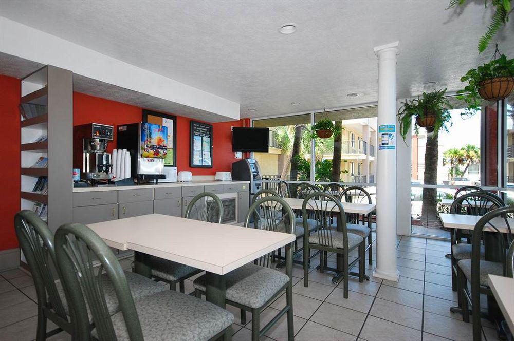 Ramada By Wyndham Panama City Beach / Beachfront Εξωτερικό φωτογραφία
