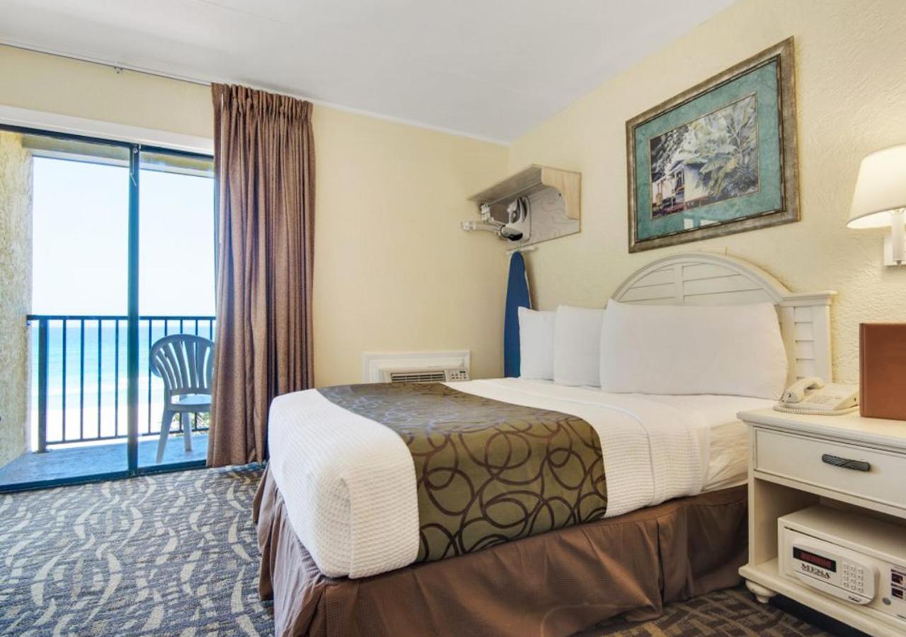 Ramada By Wyndham Panama City Beach / Beachfront Εξωτερικό φωτογραφία