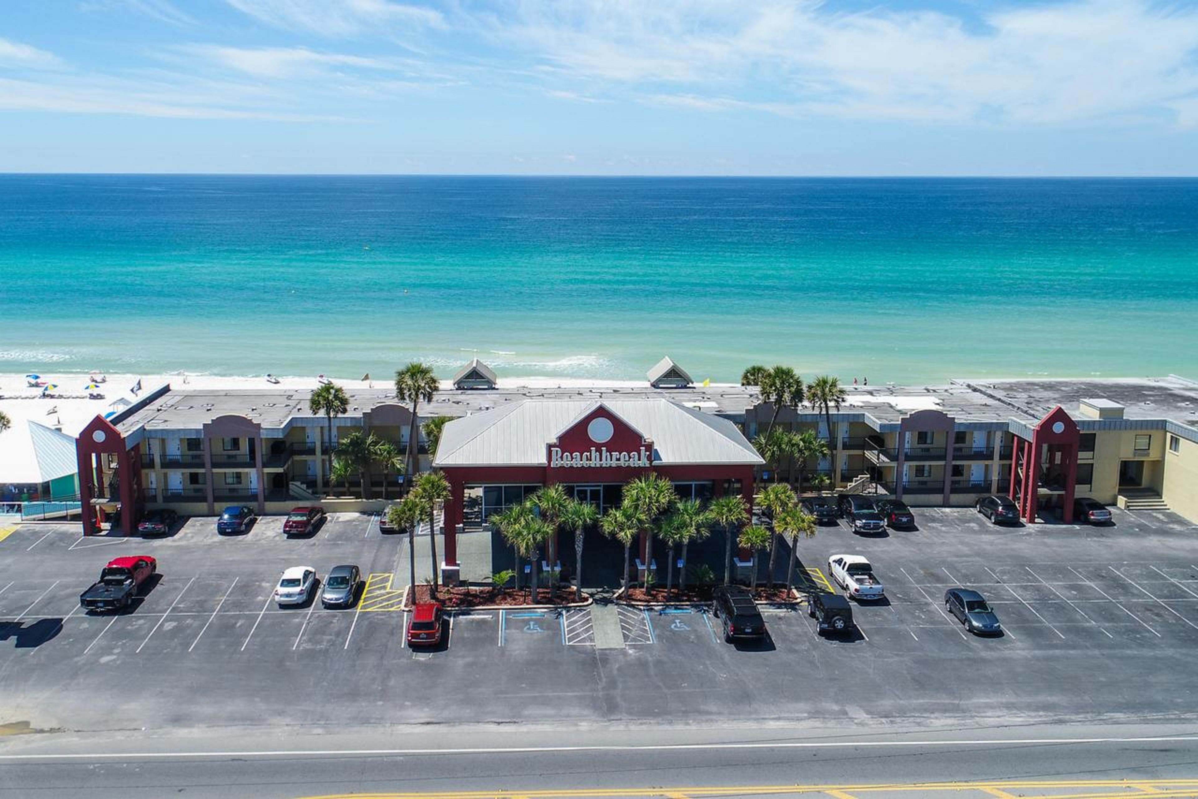 Ramada By Wyndham Panama City Beach / Beachfront Εξωτερικό φωτογραφία