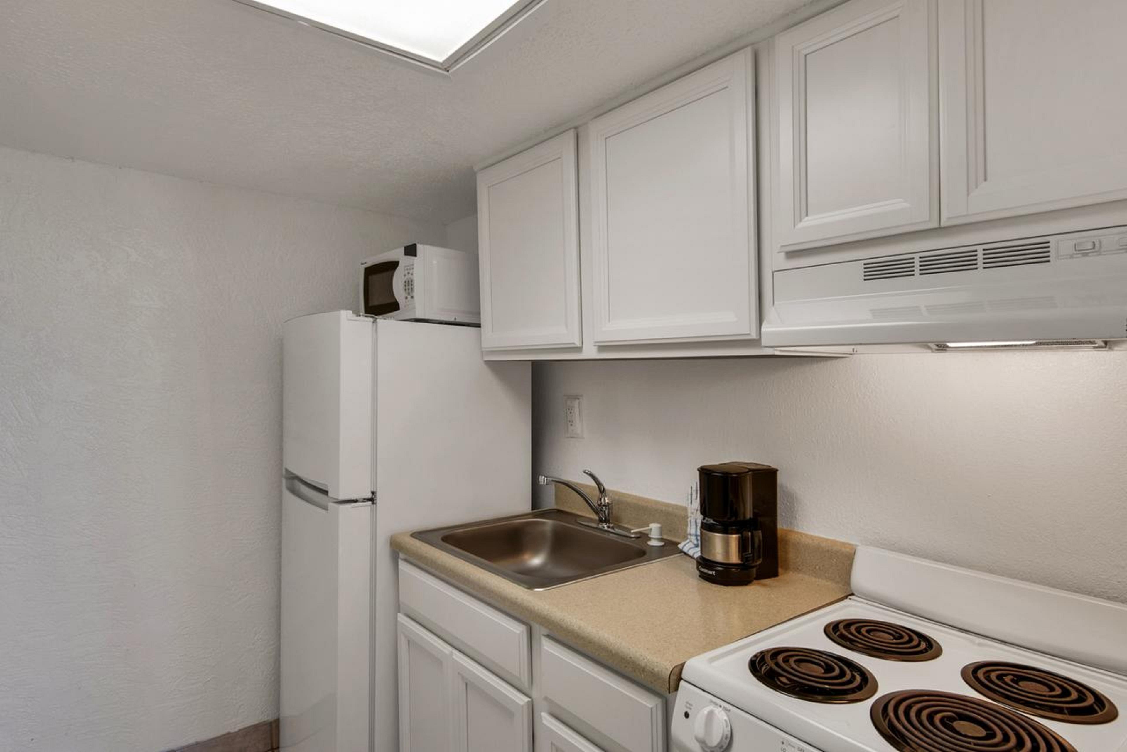 Ramada By Wyndham Panama City Beach / Beachfront Εξωτερικό φωτογραφία