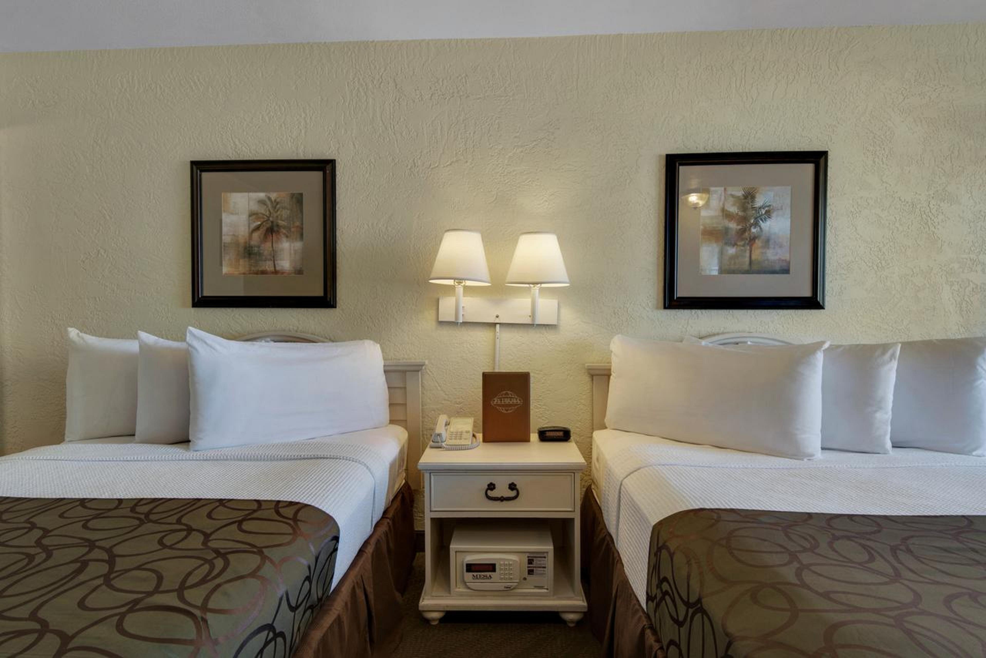 Ramada By Wyndham Panama City Beach / Beachfront Εξωτερικό φωτογραφία